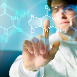 Hombre tocando una estructura molecular en una pantalla.